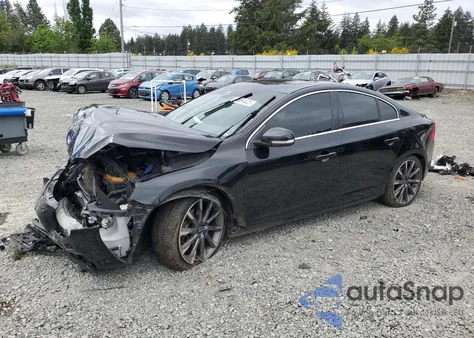 2015 Volvo S60 Platinum from USA, damaged, VIN YV149MFM3F1357453